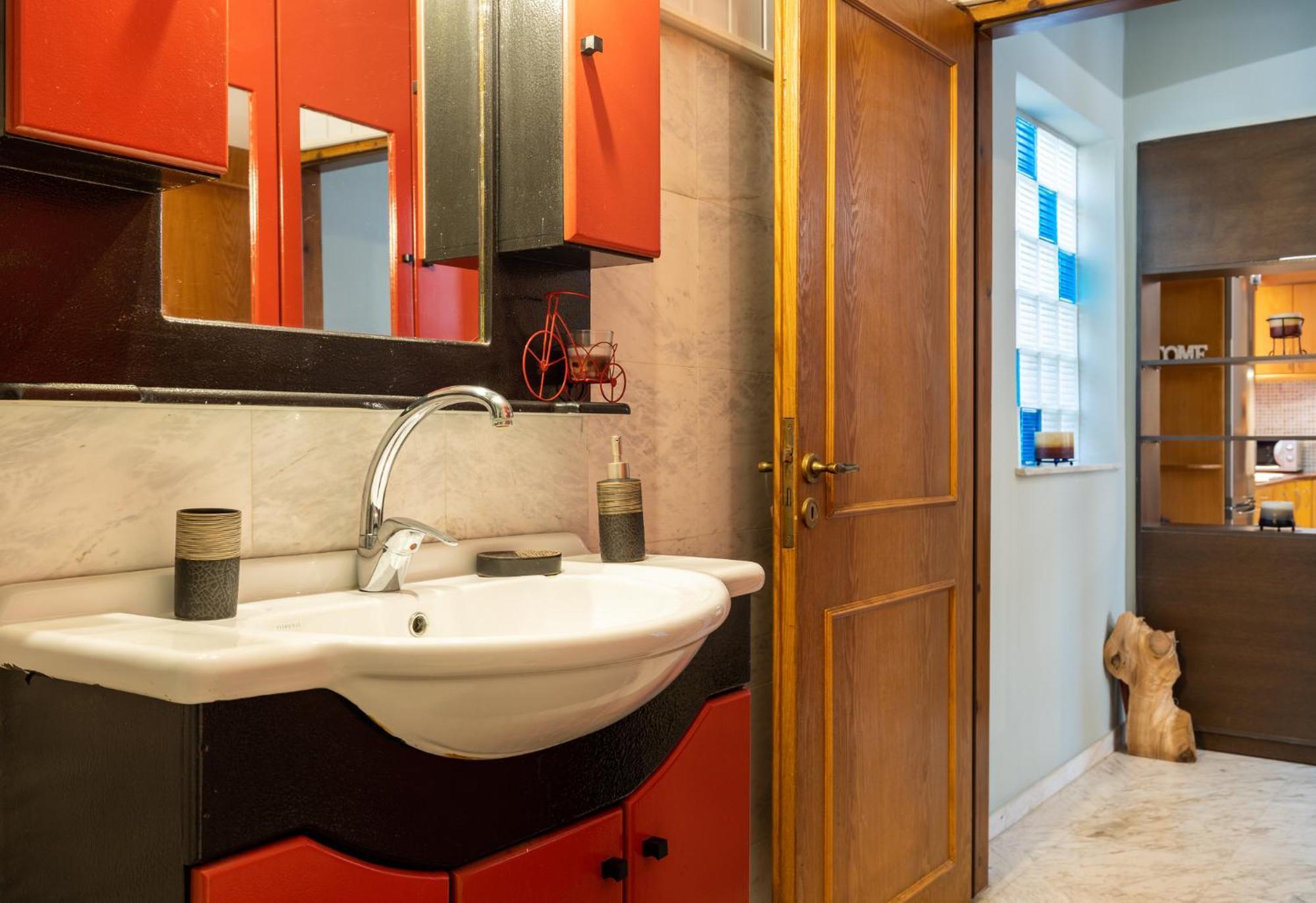 Leilighet Big Spacious In The Heart Of The City! Khania