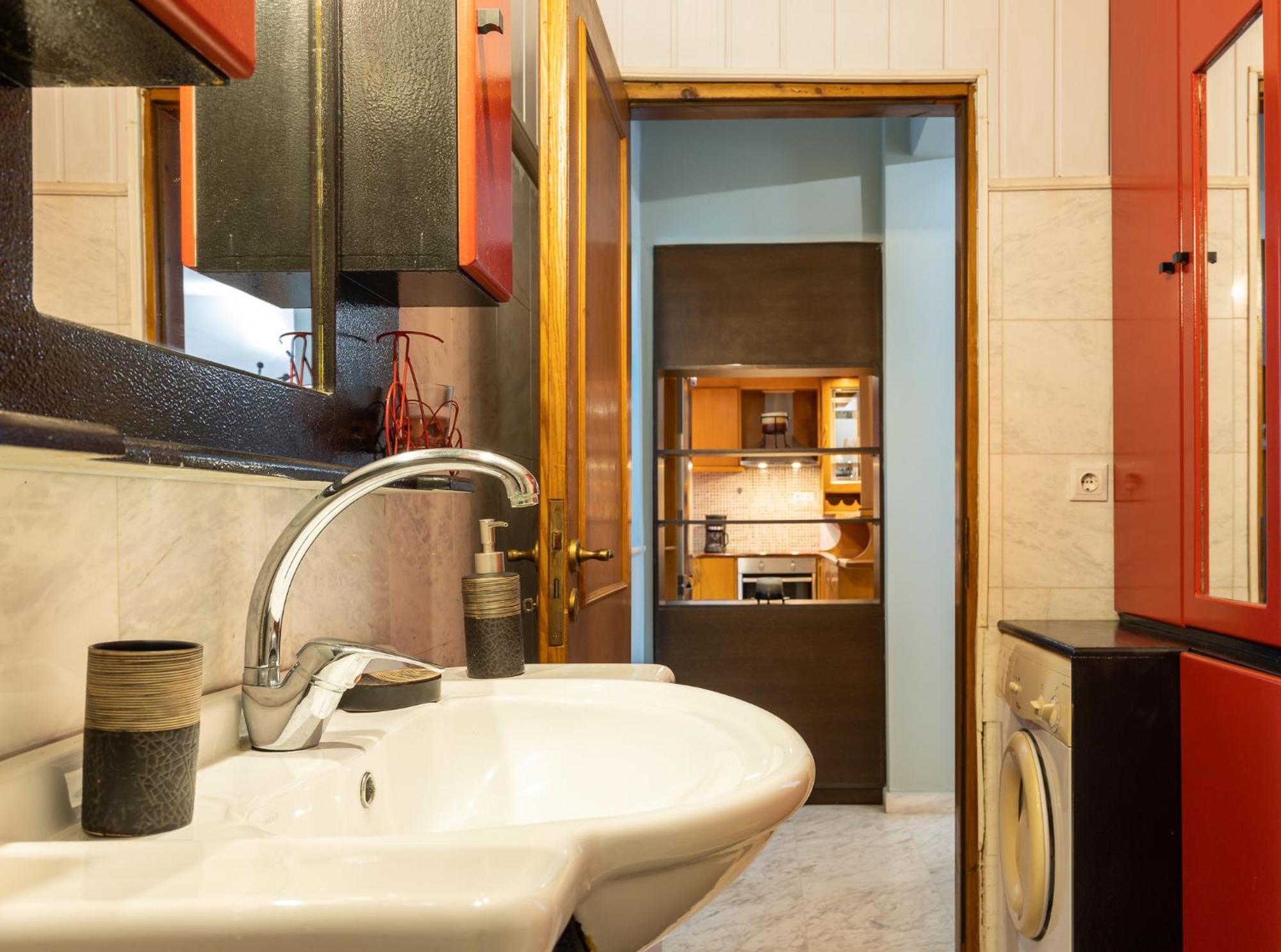 Leilighet Big Spacious In The Heart Of The City! *